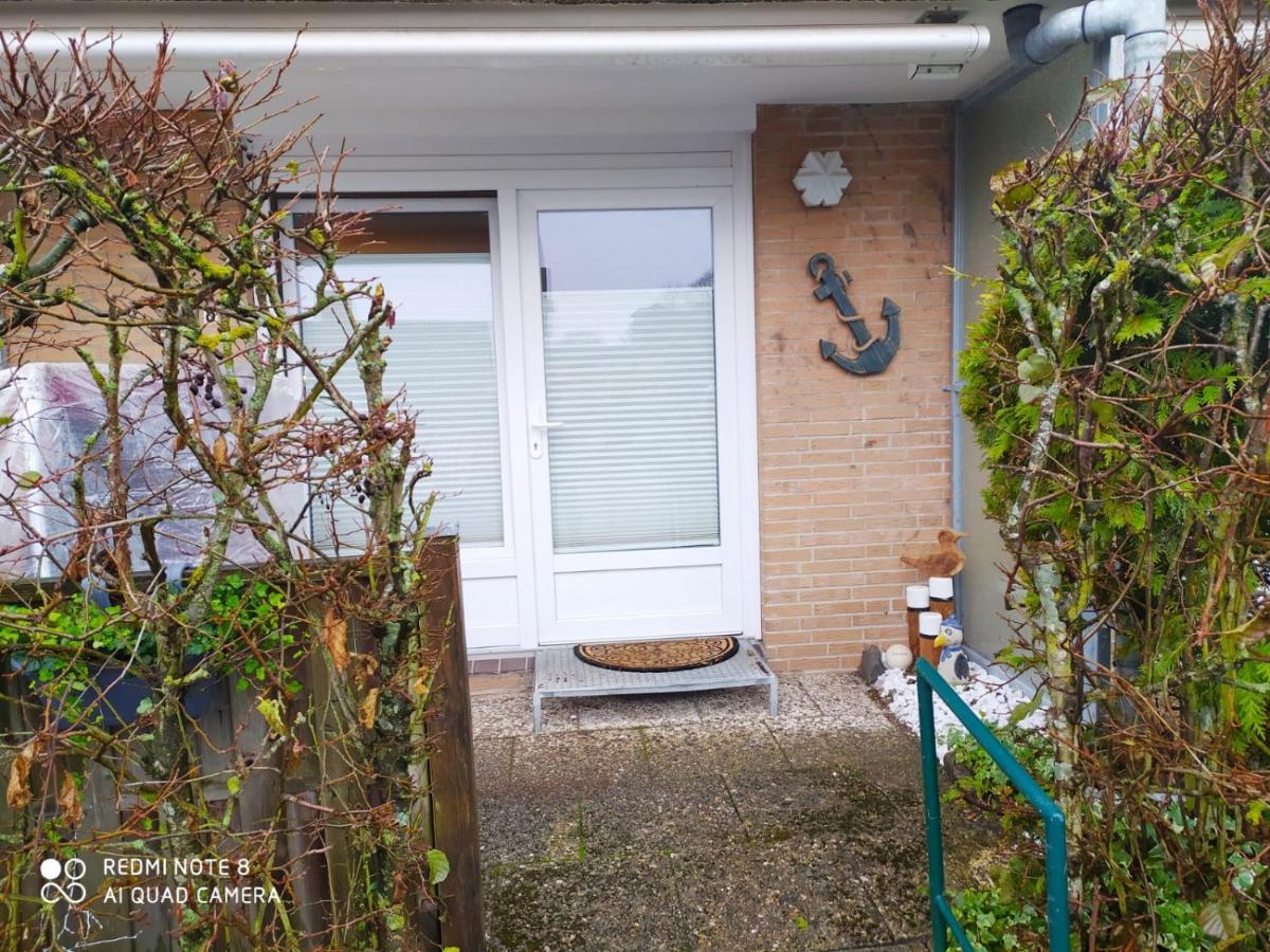 Hus Willem Busum Bagian luar foto