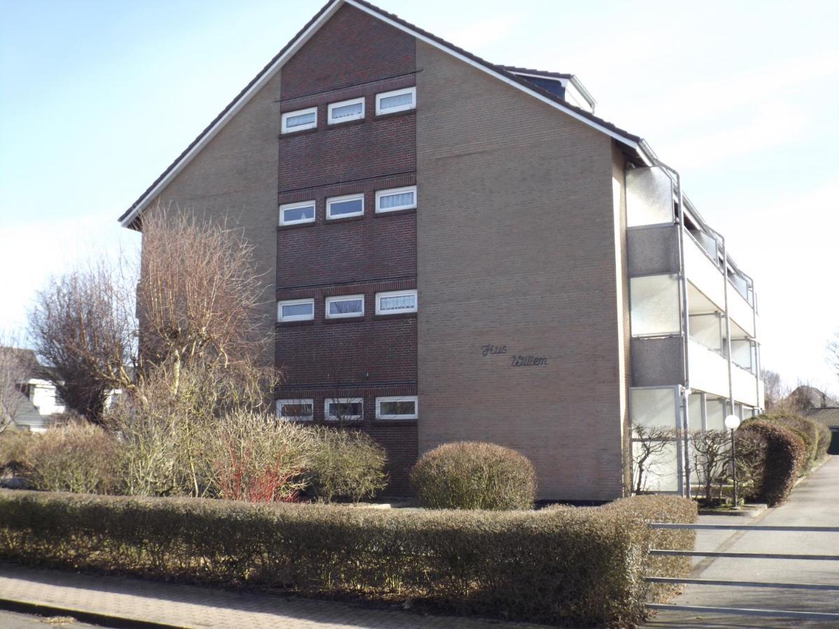 Hus Willem Busum Bagian luar foto